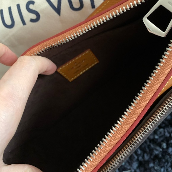 Louis Vuitton Marelle shoulder crossbody bag - Picture 10 of 10